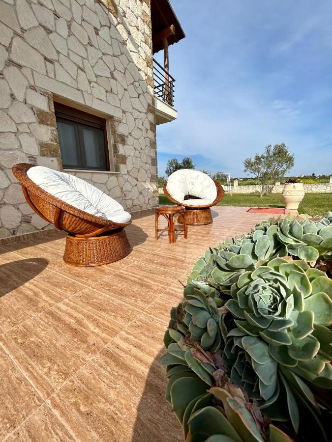 My Bright House Villa Afytos Luaran gambar