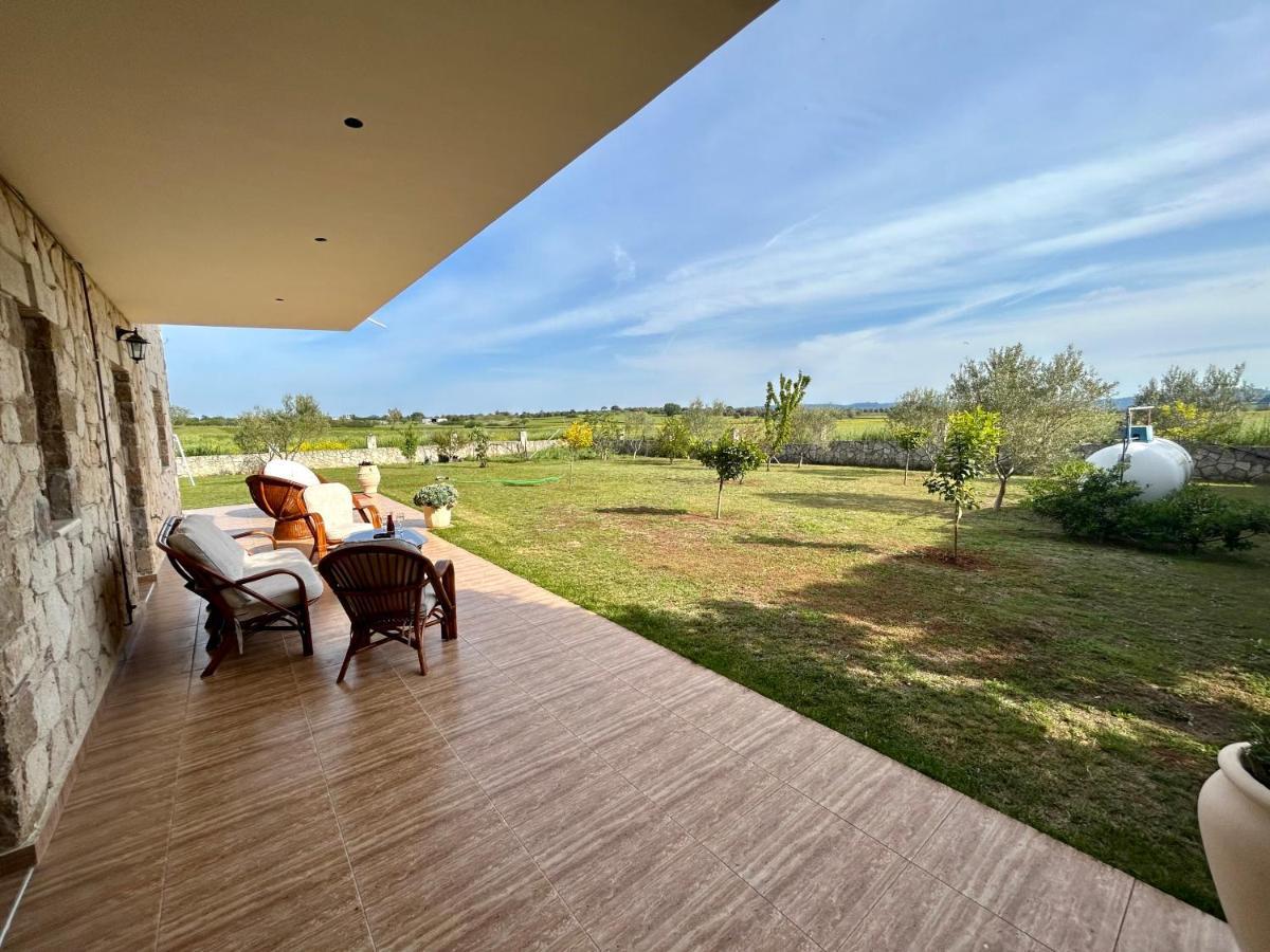 My Bright House Villa Afytos Luaran gambar